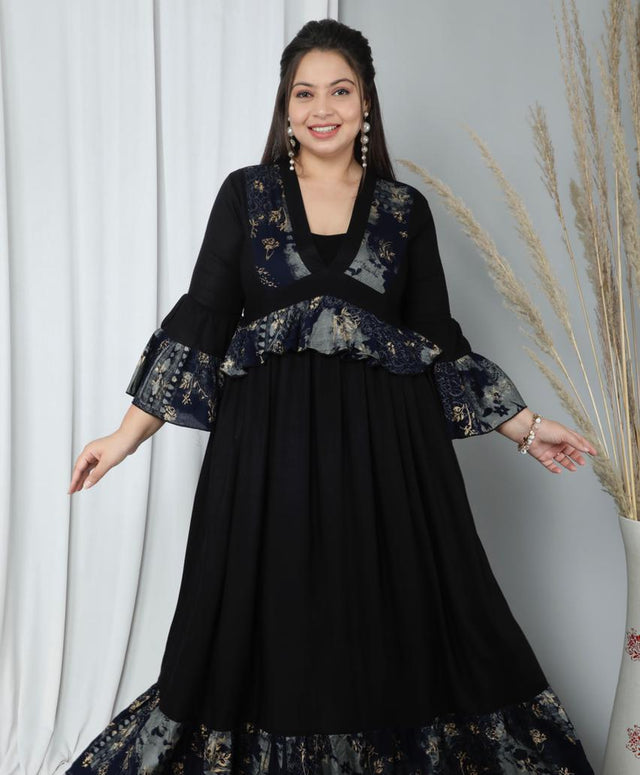 MAITY CURVY FLAREDDRESS - Label Saasha