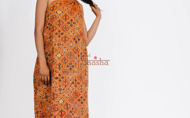 How To Style Block-Printed Dresses For A European Summer Holiday