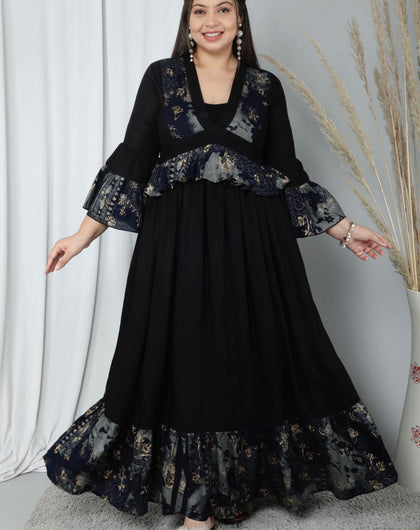 MAITY CURVY FLAREDDRESS - Label Saasha