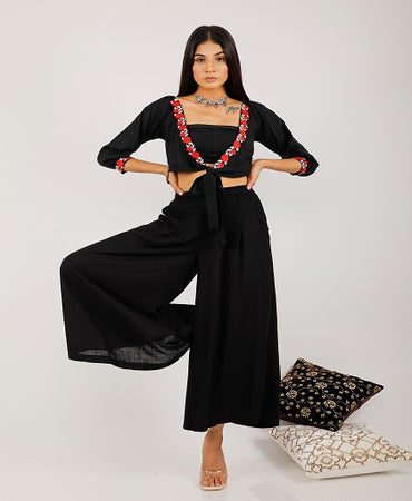 Nomadic Threads, Embroidery & Colors