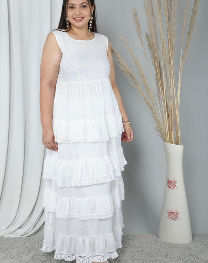 ELICE SNOWY FLARED DRESS - Label Saasha